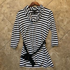 WHBM Woman’s M tunic